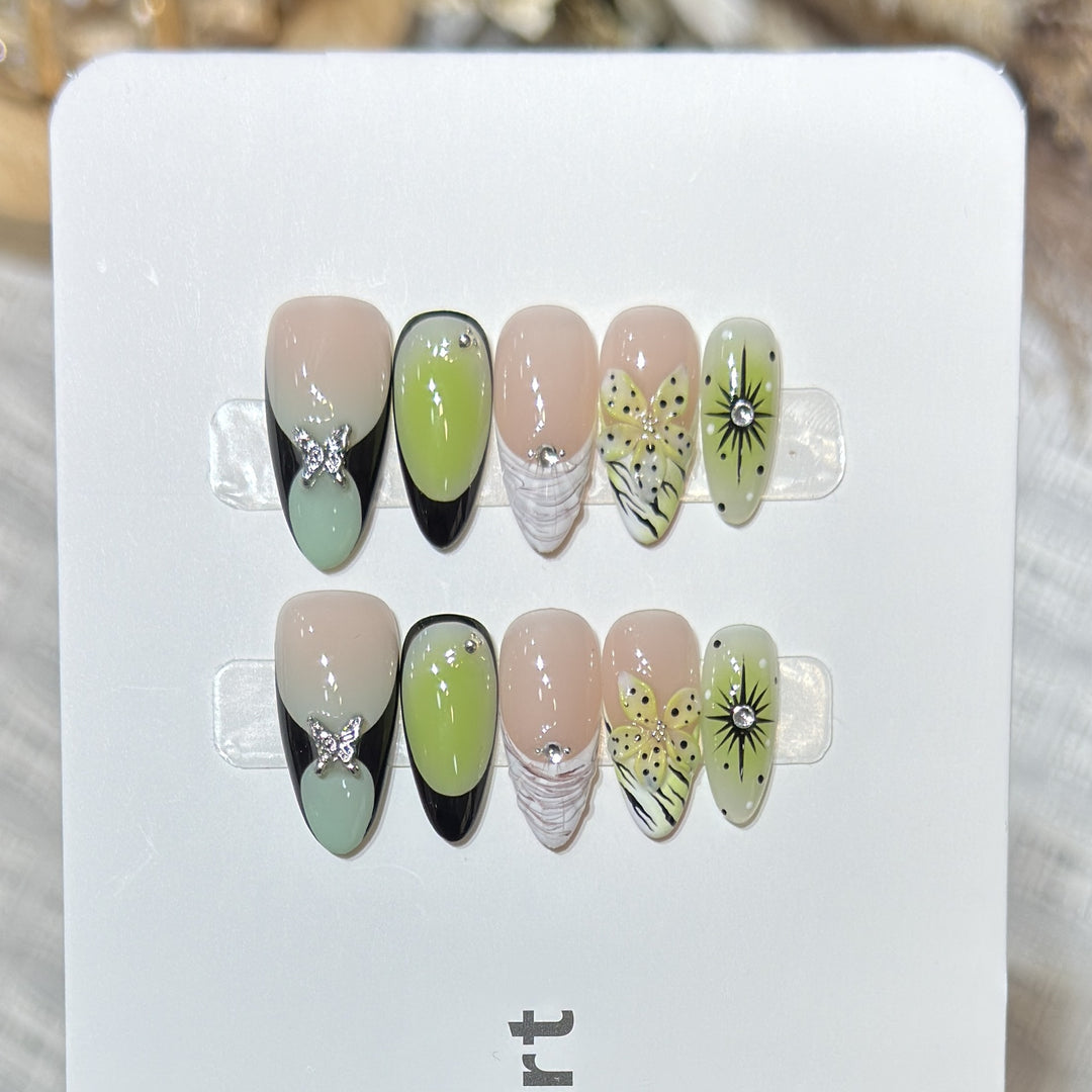 Reusable Press-On Nail Set Kalsten