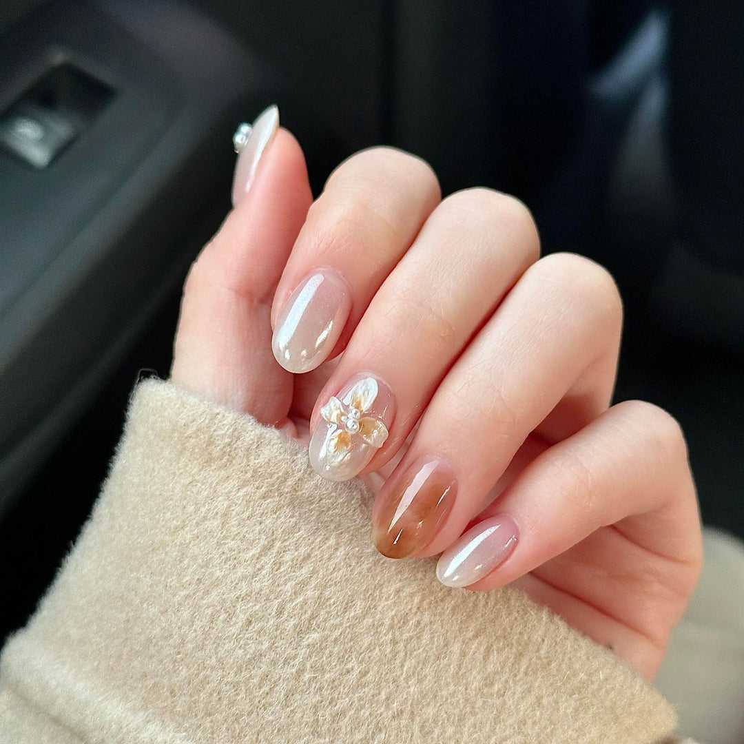 Artificial nails with floral details and glitter coating Kalsten