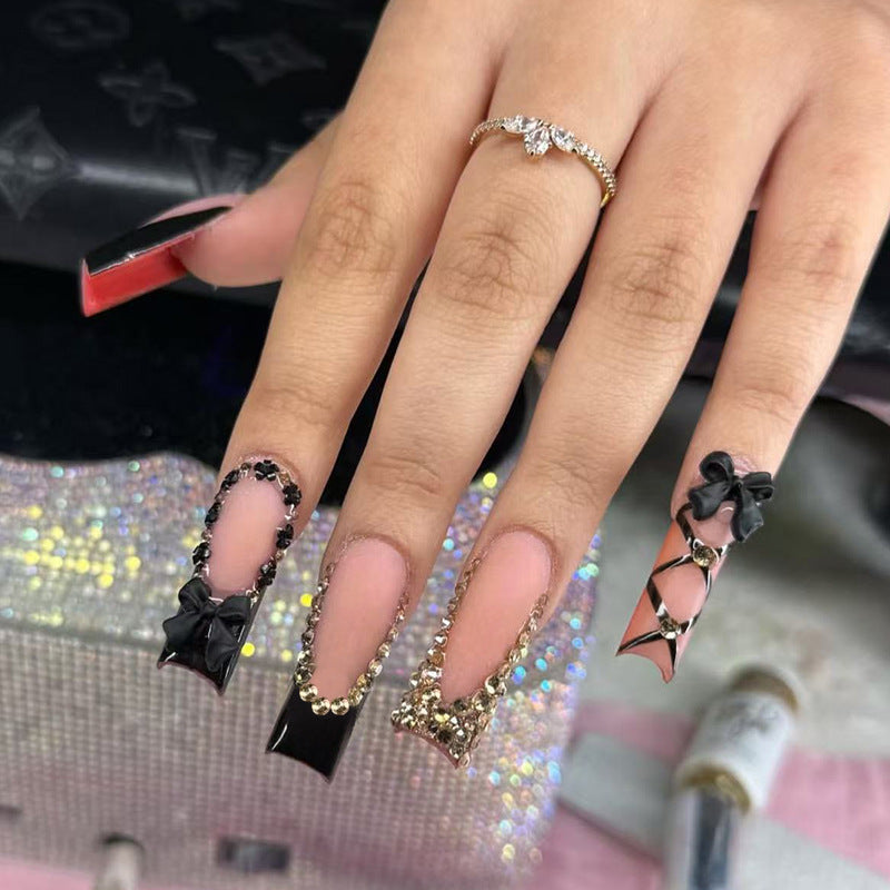 Luxury artificial nails with sparkling accents and creative design Kalsten
