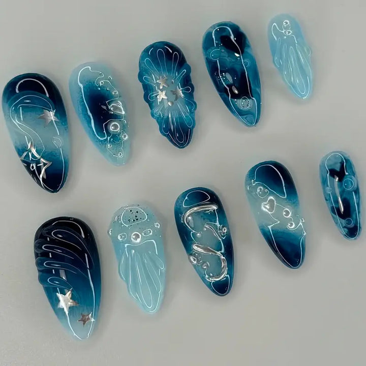 Artistic Ocean-Themed Press-On Nail Art Kalsten