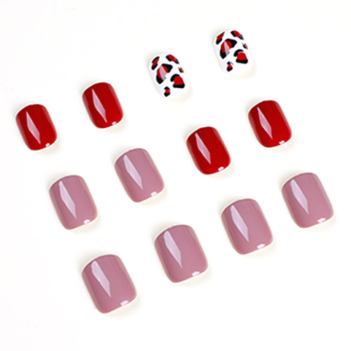 Artful Nail Art with Leopard Patterns Kalsten