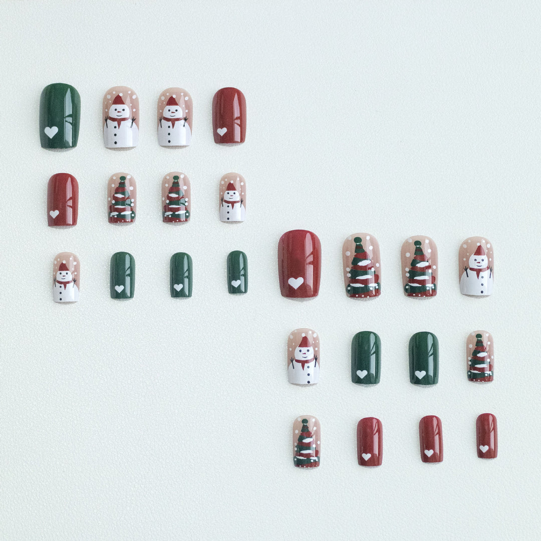 Holiday-Themed Nail Art Kit