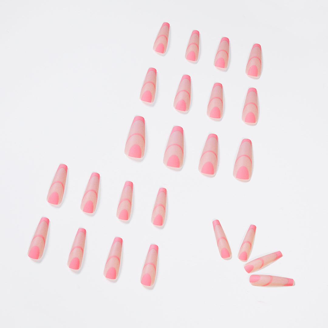 Creative Nail Art with Geometric Design Kalsten