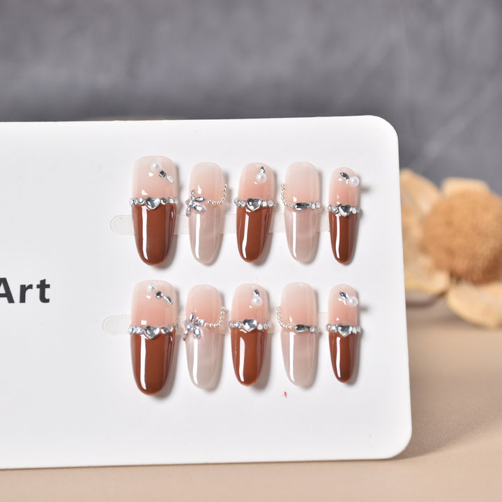 Glamorous Crystal-Embellished Press-On Nail Design Kalsten
