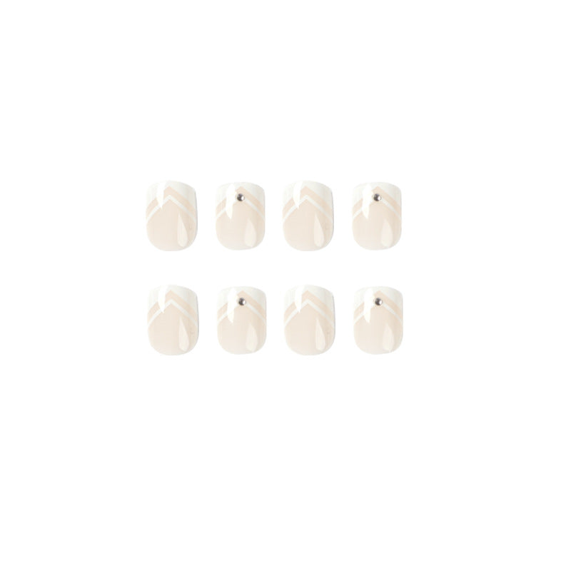 Artful Nail Art with Modern Design and Geometric Accents Kalsten