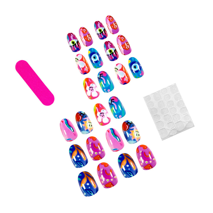 Creative and colorful nail art Kalsten