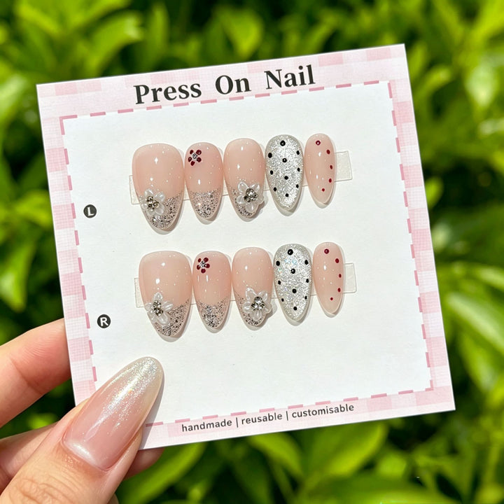 Artistic Floral Press-On Nail Set  1791773803