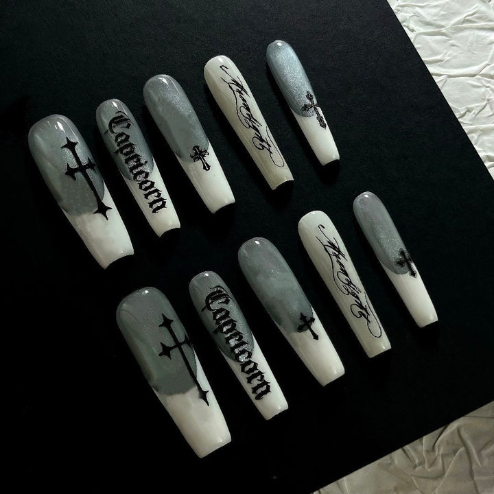 Artistic Press-On Nail Design Kalsten