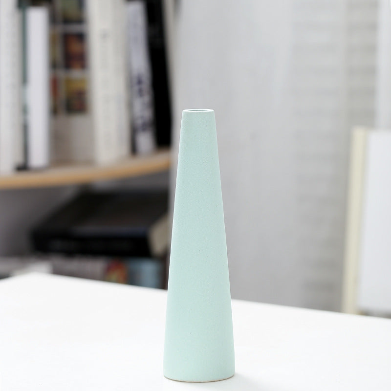 Elegant Sculptural Ceramic Vase Kalsten