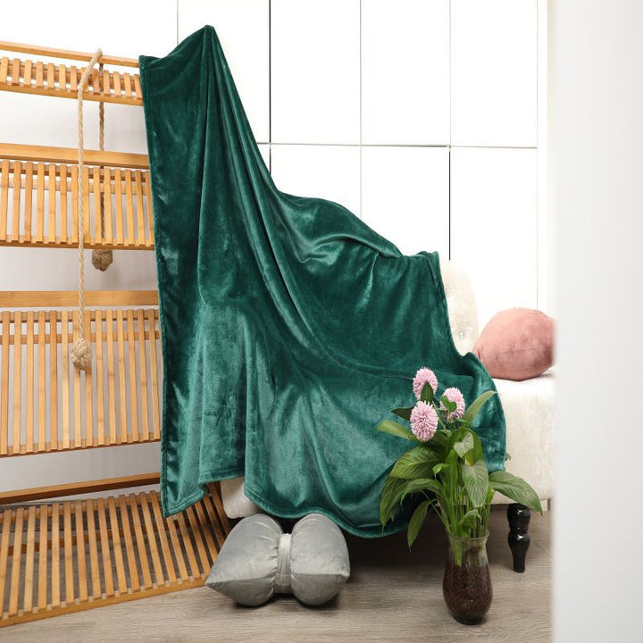 Luxurious Velvet Soft Throw Blanket