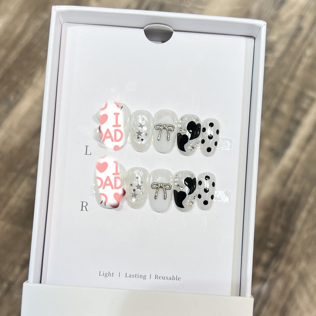 Cartoon-Themed Decorative Press-On Nail Set Kalsten