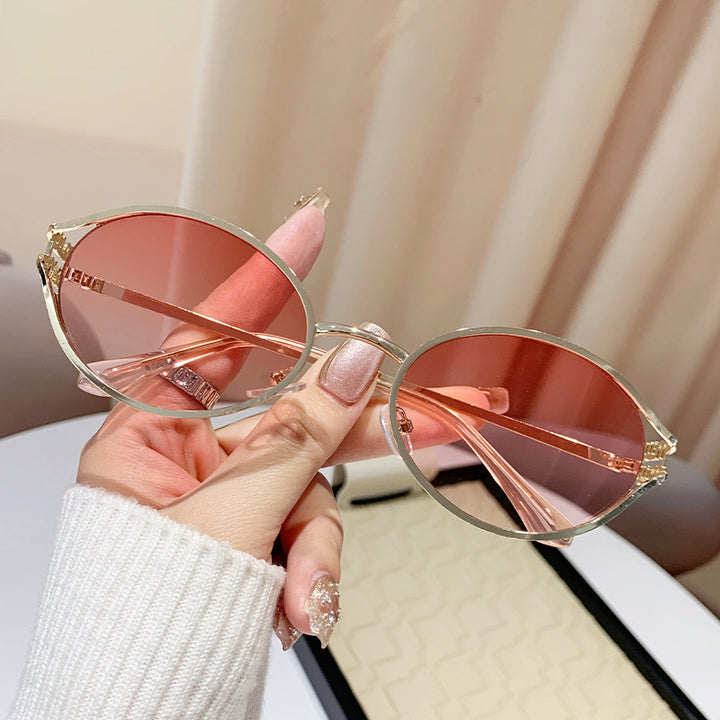 Women's elegant Cat-Eye sunglasses with fine metal frame Kalsten