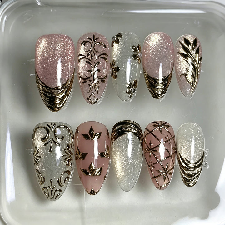 Luxurious Ornate Press-On Nail Art Set