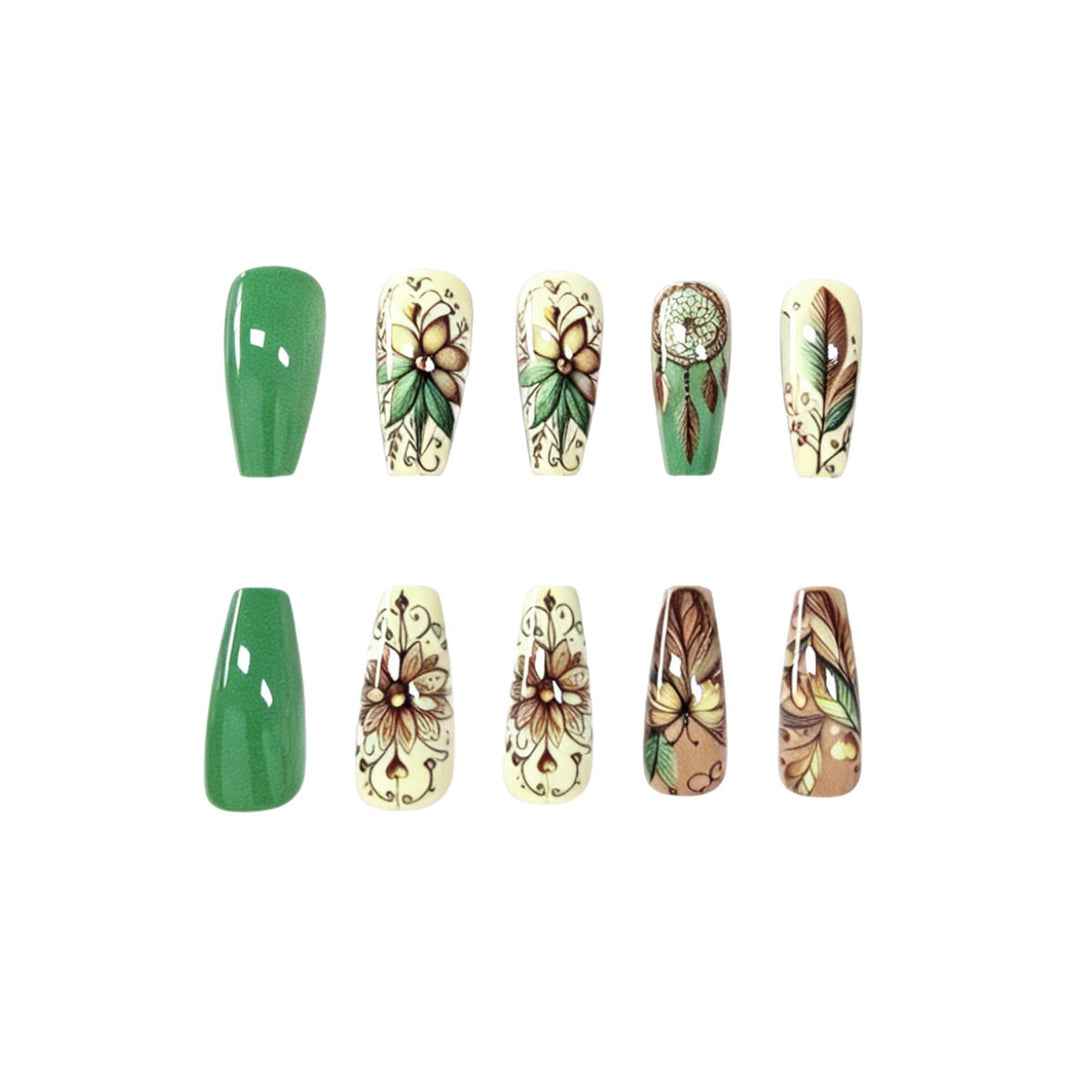 Floral-Inspired Articulated Nail Enhancements Kalsten