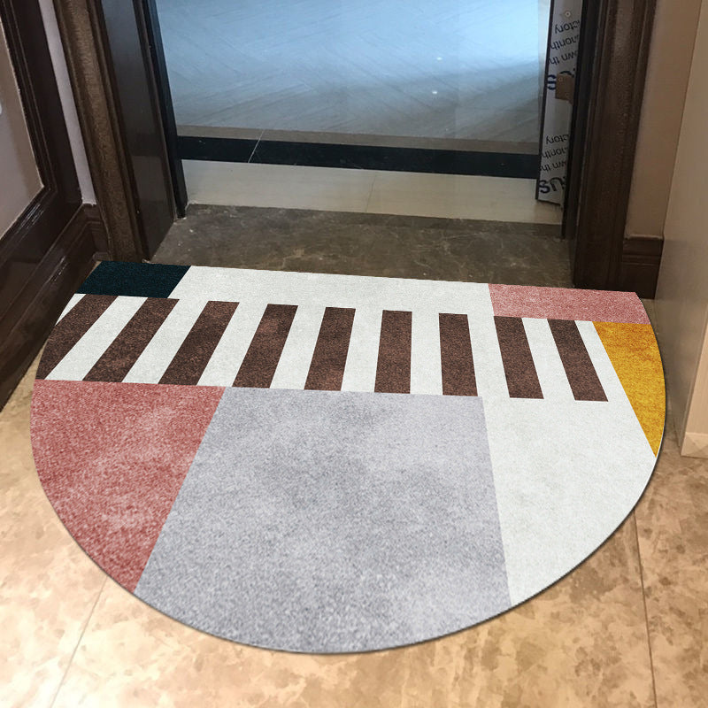 Geometric Patterned Entryway Mat