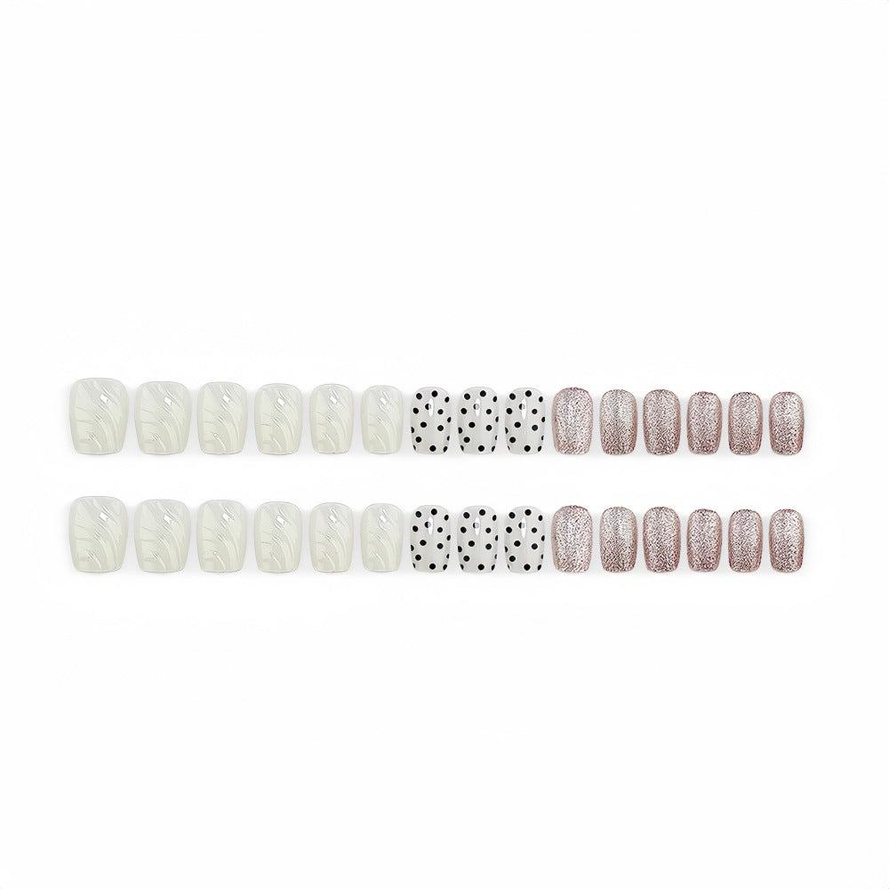 Artificial nails with diverse patterns and glitter effects Kalsten