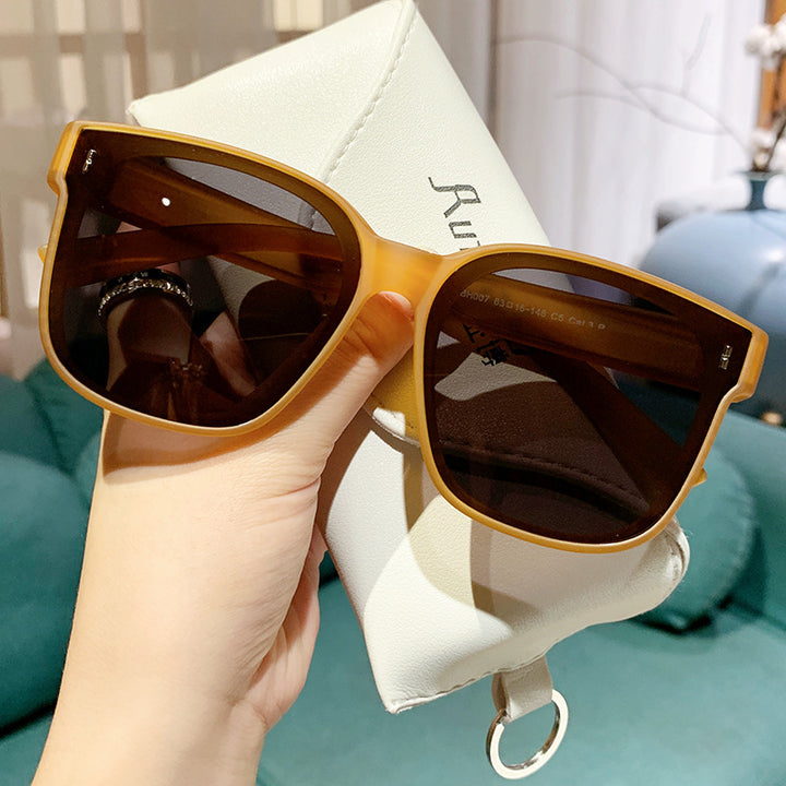 Women's Fashion Sunglasses in Trendy Square Design Kalsten