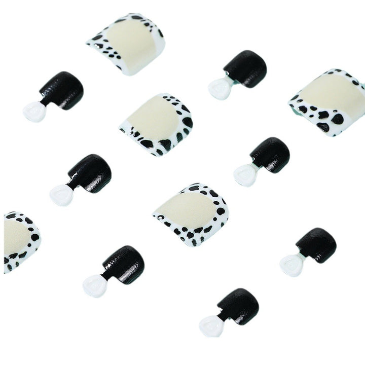Stylish animal print artificial nails Kalsten