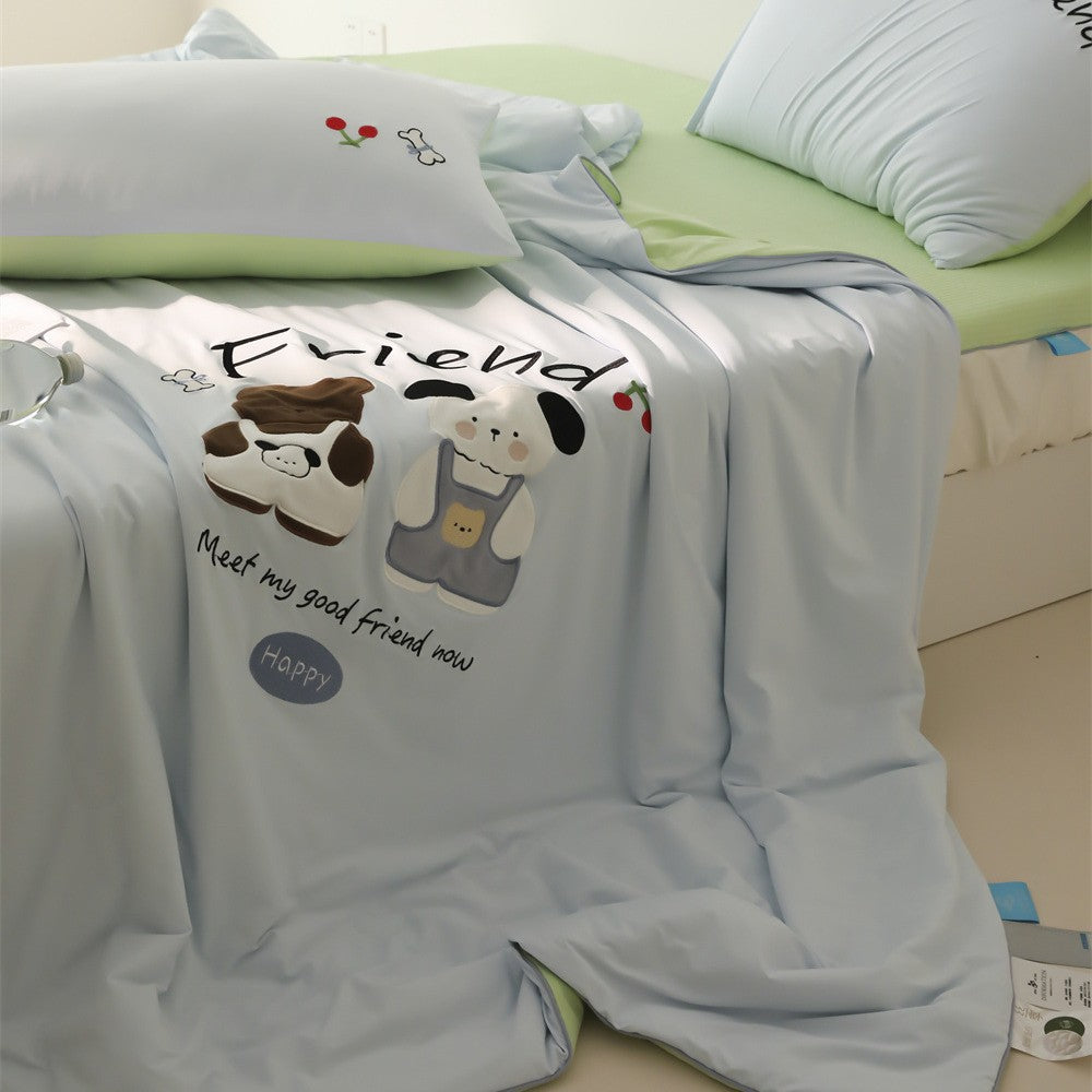 Bedding set made of cotton satin with minimalist panda print and extra soft fitted sheet