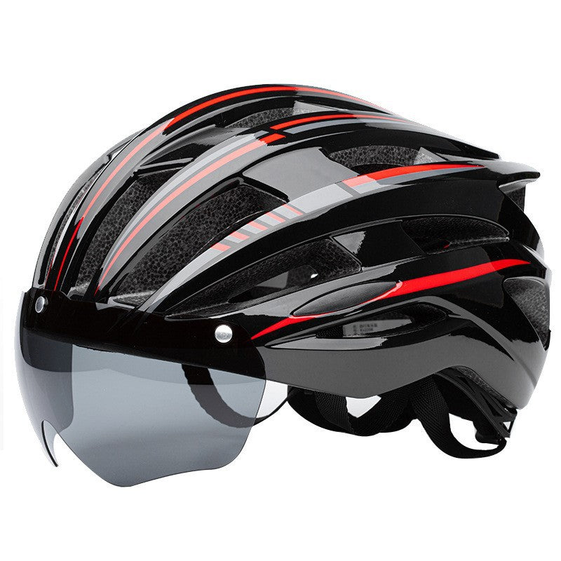 Road bike helmet with visor-friendly design and excellent ventilation Kalsten