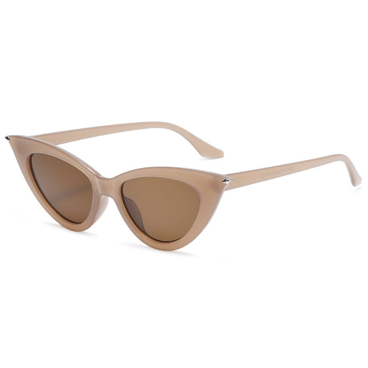 Ladies Cat-Eye Sunglasses with Luxurious Design and UV Protection Kalsten