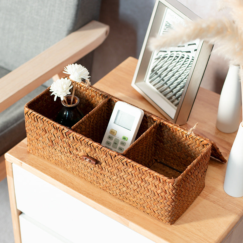 Unisex storage box made of handwoven natural material Kalsten