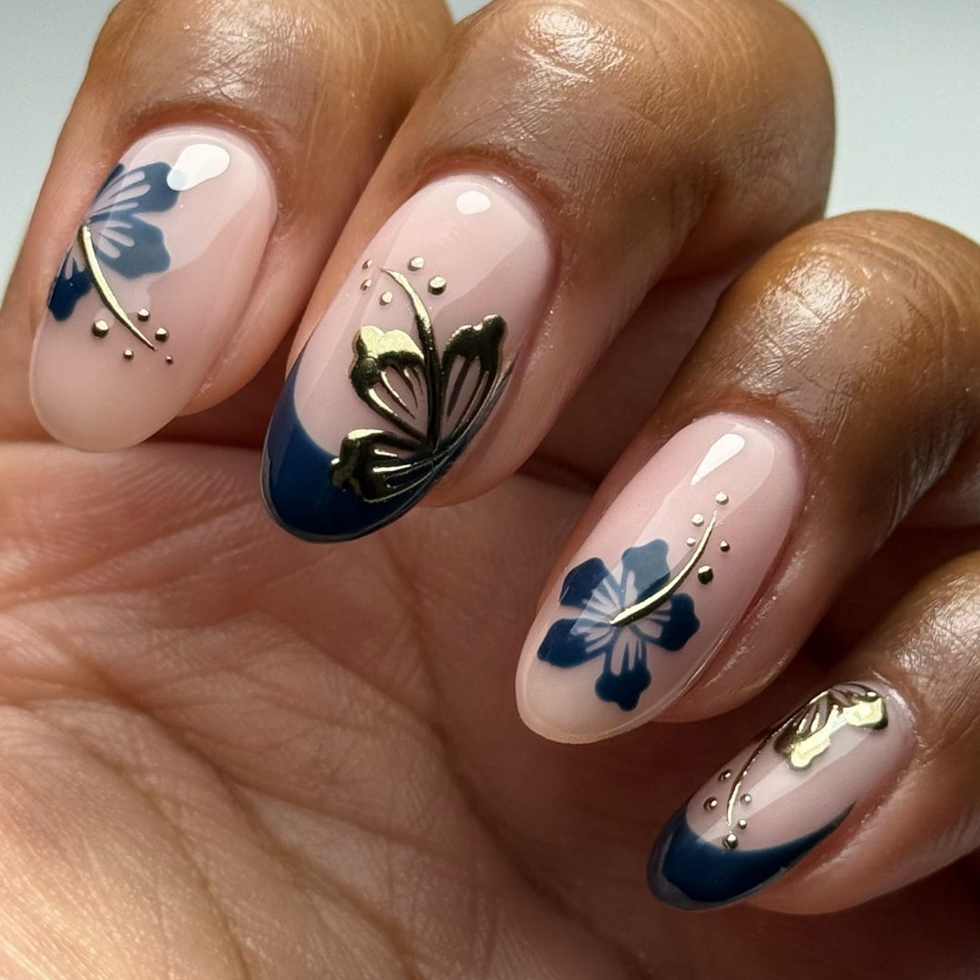 Artistic Floral Nail Design Set