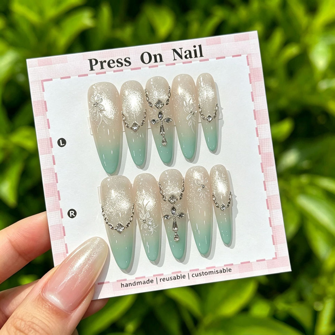 Artistic Press-On Nail Art Set with Star and Floral Accents