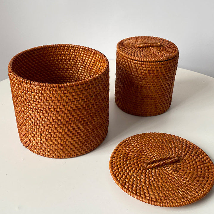 Modern storage stool made of natural material Kalsten