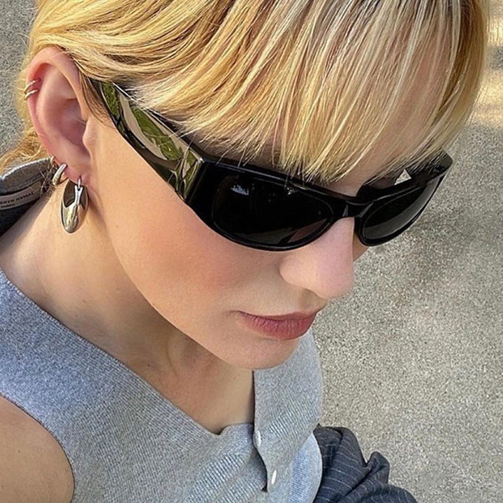 Women's sporty sunglasses with a wide frame and UV protection Kalsten