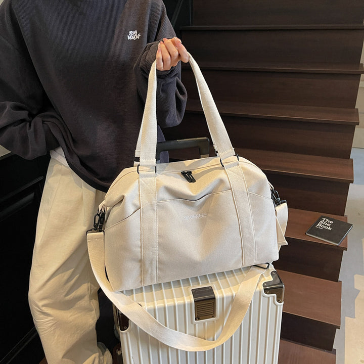 Sporty Weekend Bag With Ergonomic Carrying Options Kalsten