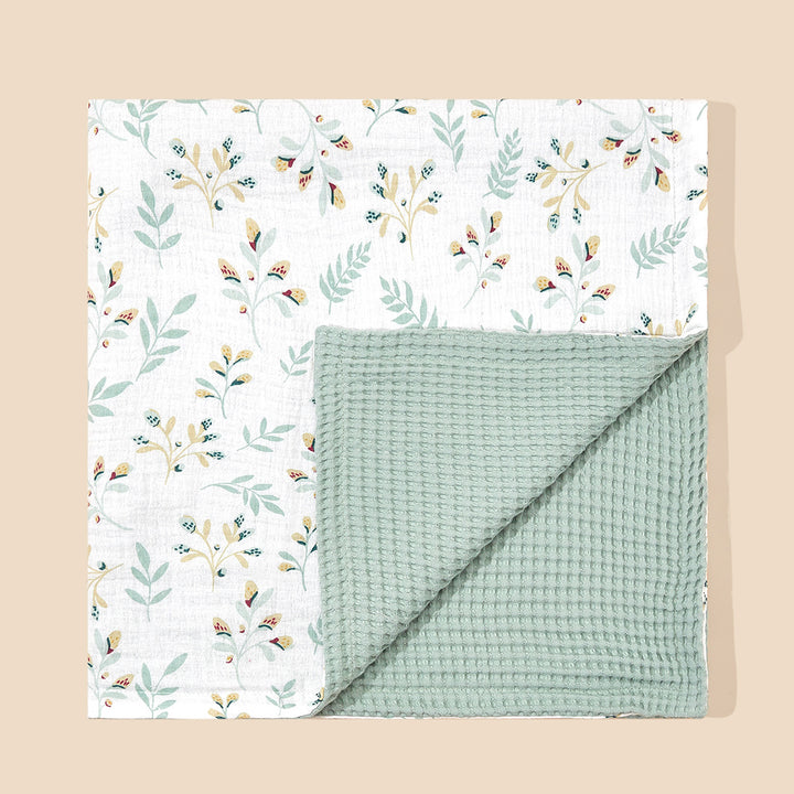 Dual-Textured Muslin Baby Blanket kalsten