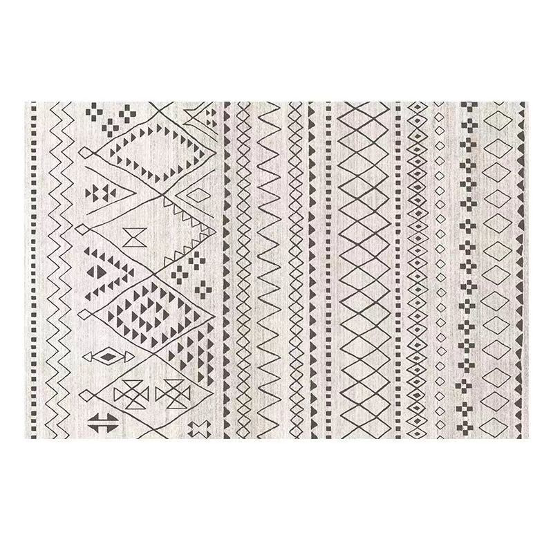 Decorative Ethnic Pattern Area Rug Kalsten