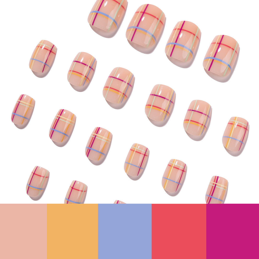 Artistic Nail Art with Modern Check Pattern Kalsten