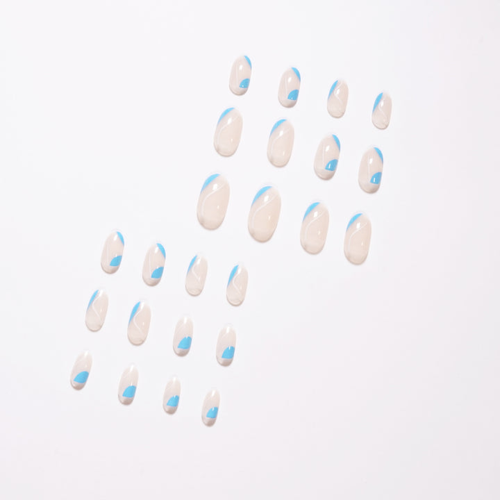 Trendy Nail Art with Modern Wave Pattern Kalsten