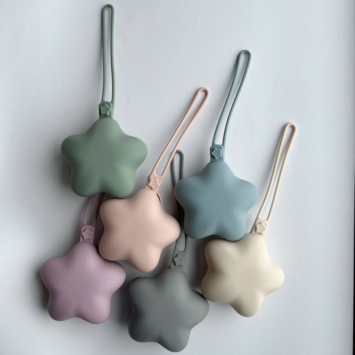 Soft-Touch Silicone Star-Shaped Mini Pouch Keychain with Elastic Loop