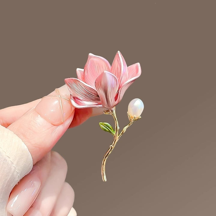 Elegant flower brooch Kalsten