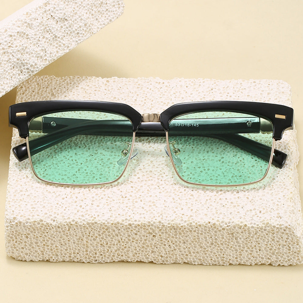 Fashion sunglasses with square frame and stylish design Kalsten
