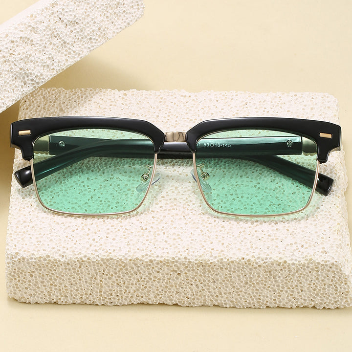 Fashion sunglasses with square frame and stylish design Kalsten
