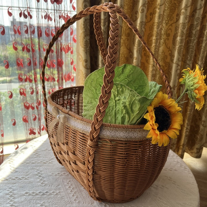 Elegant Woven Picnic Basket Kalsten