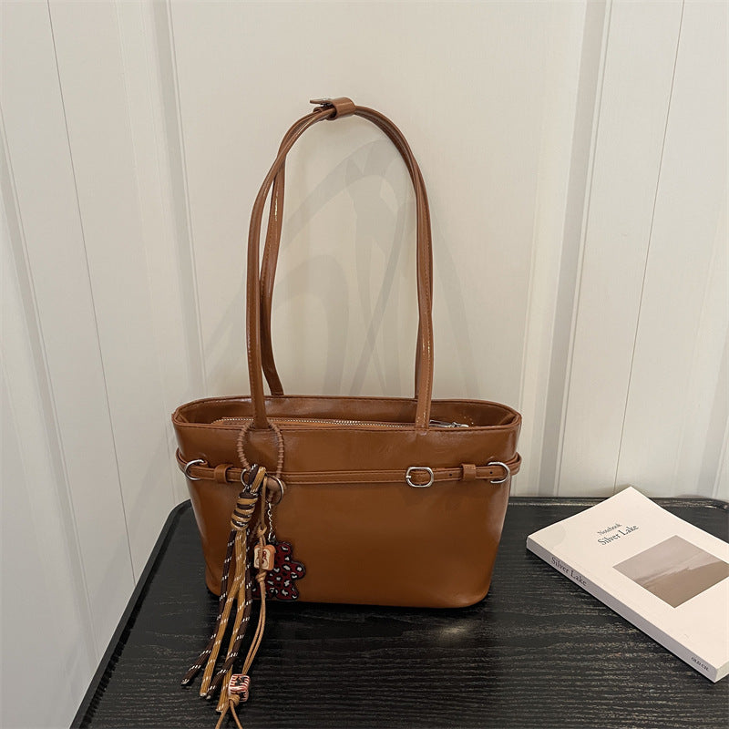 Stylish Handcrafted Leather Crossbody Bag