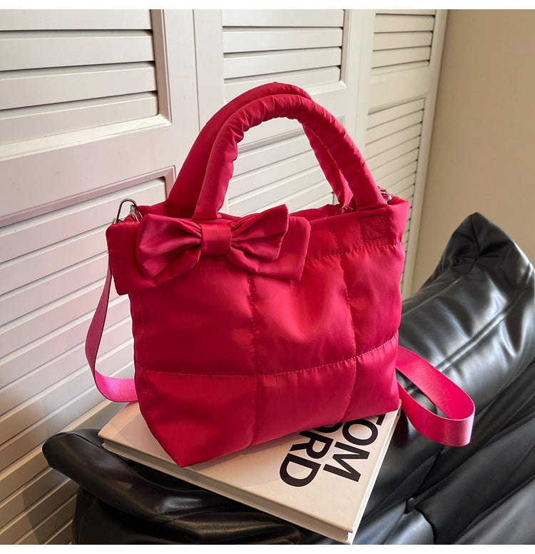 Fashionable Bow-Detail Handbag