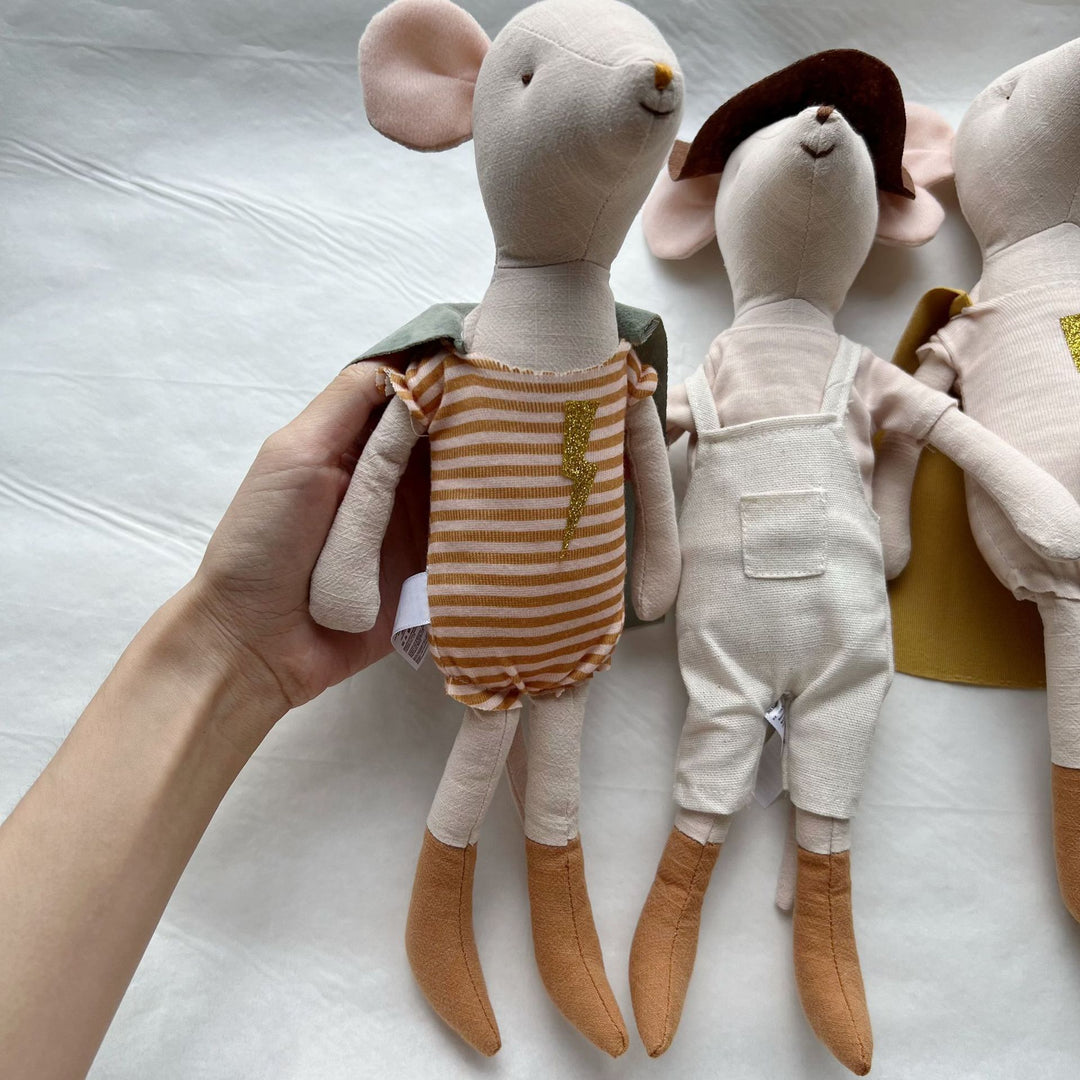 Handcrafted Superhero Mouse Plush Doll with Removable Cape