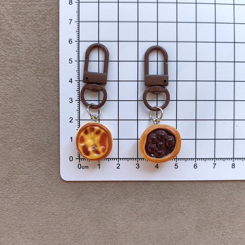Keychain with cute cake design Kalsten