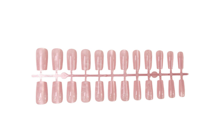 Artificial nail set with stylish marble design and glitter accents Kalsten