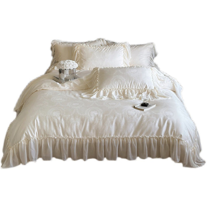 Bedding set in vintage ruffled style made of cotton satin with jacquard medallion and frill