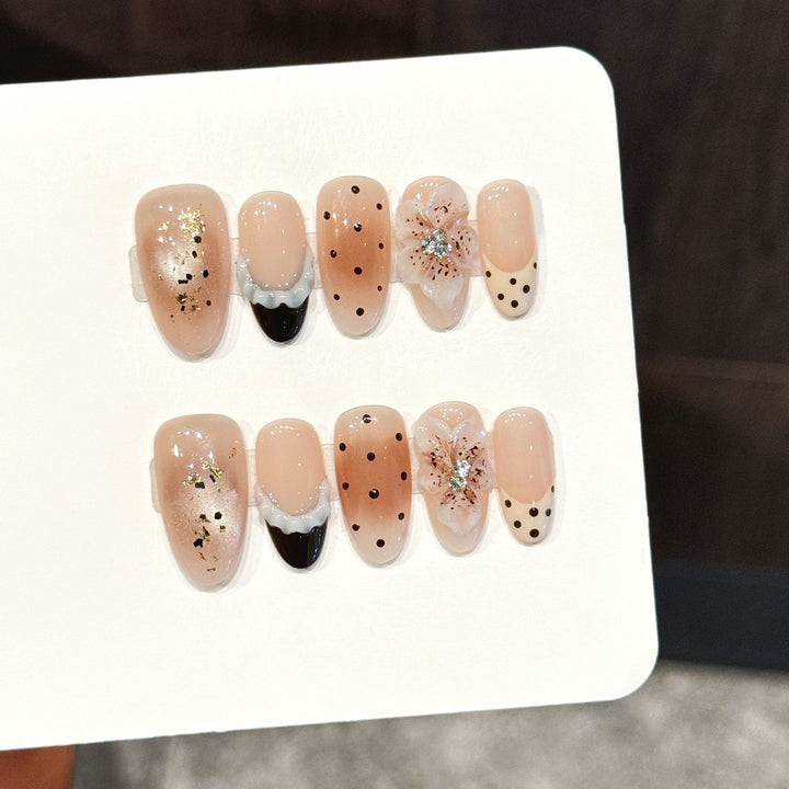 Artistic Floral Press-On Nail Design Set