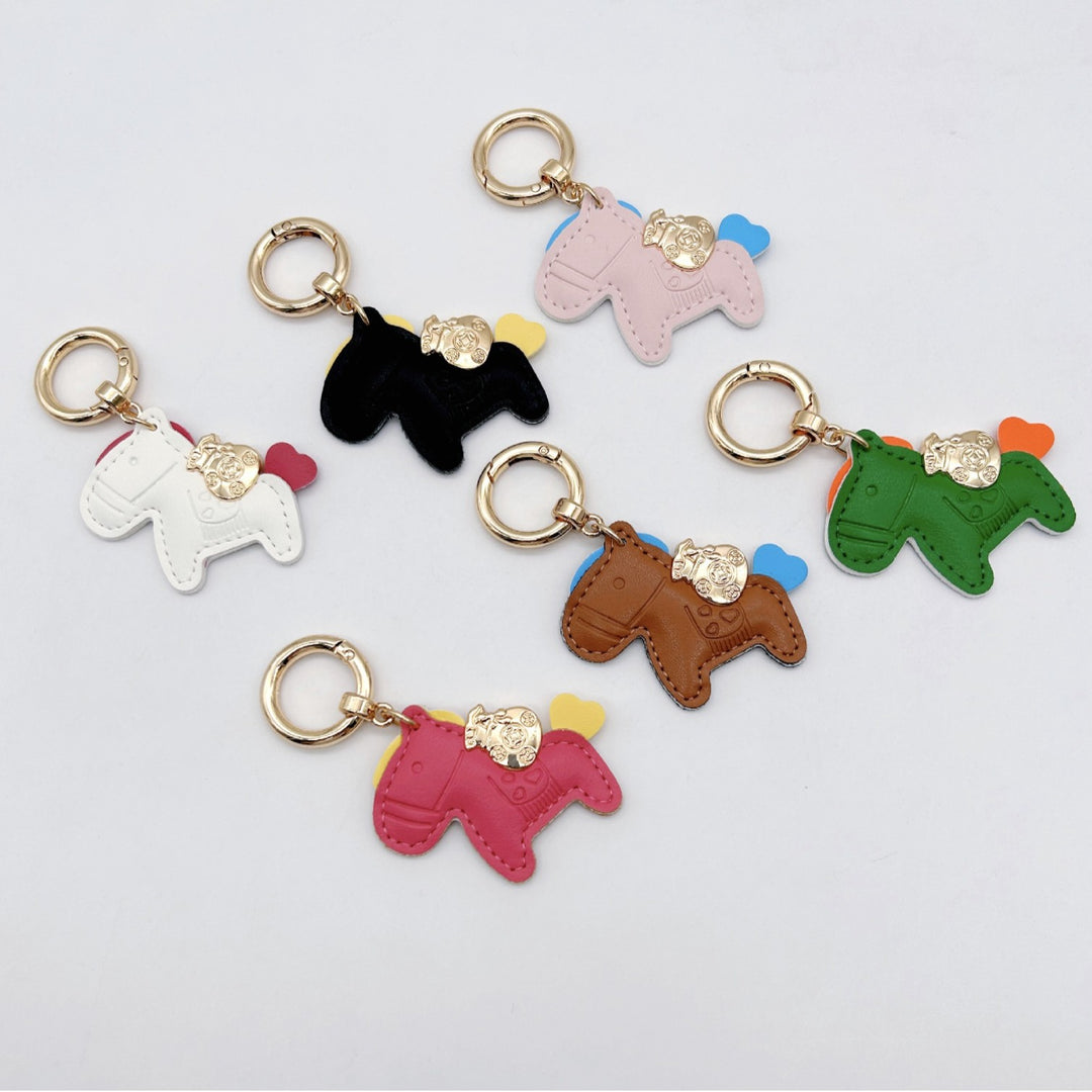 Animal-Shaped Leather Keychain Kalsten