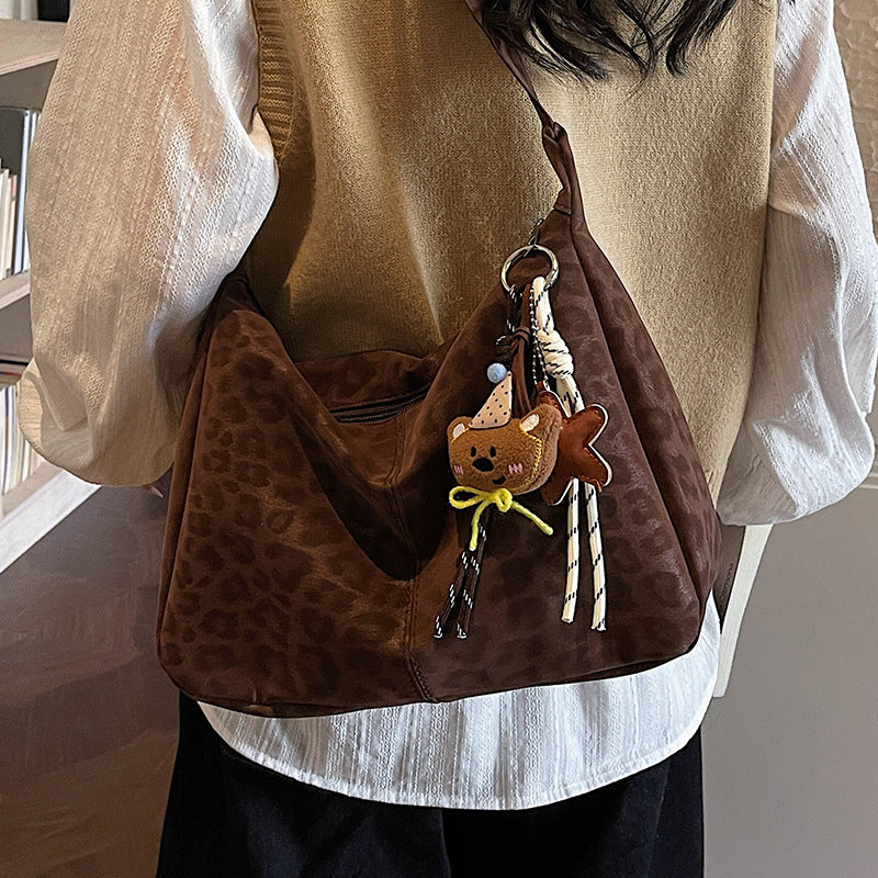 Fashion-Forward Hobo Bag