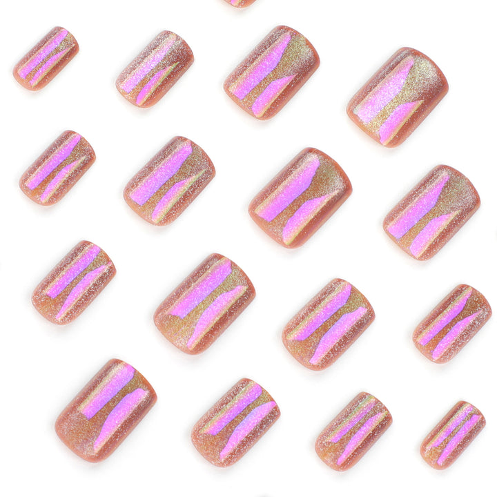 Artful Nail Art with Shimmering Gradient Kalsten